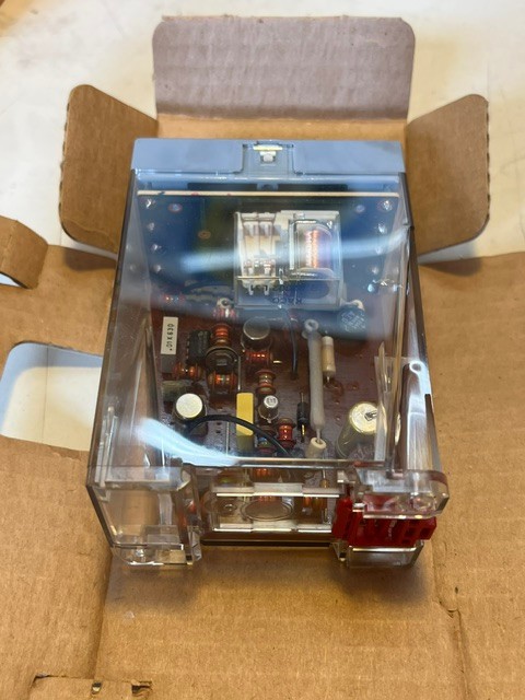 SCHLEICHER WIELAND SZT-620 – Electronic Time Delay Relay – (8x) New in Box
