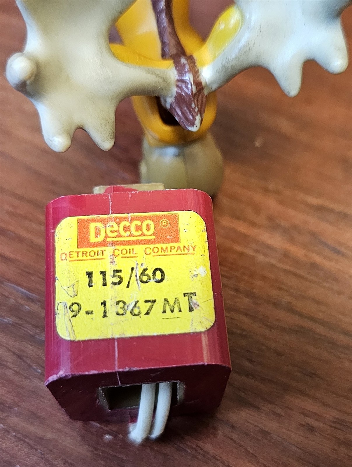 9-1367MT Decco Detroit Coil Company 115v Coil