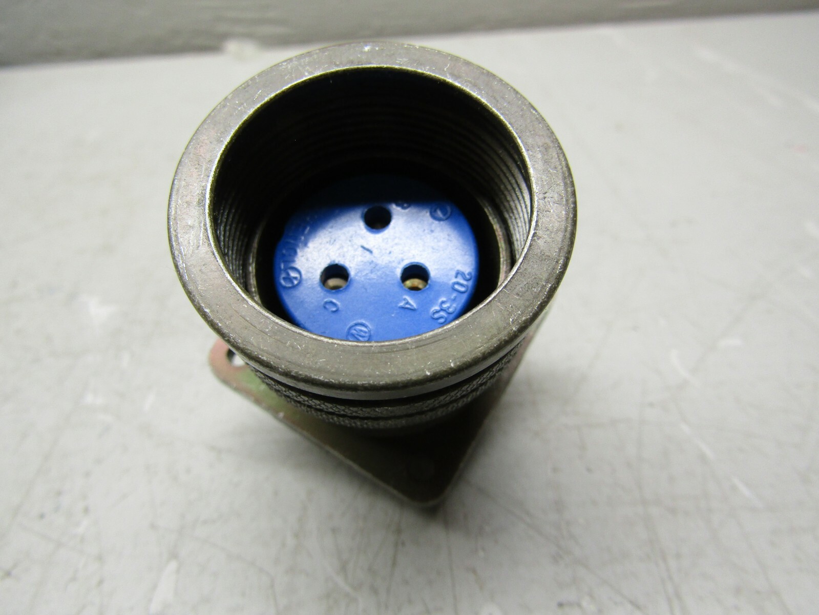Amphenol 97305716 Plug 3 Pin Male and Female Ends