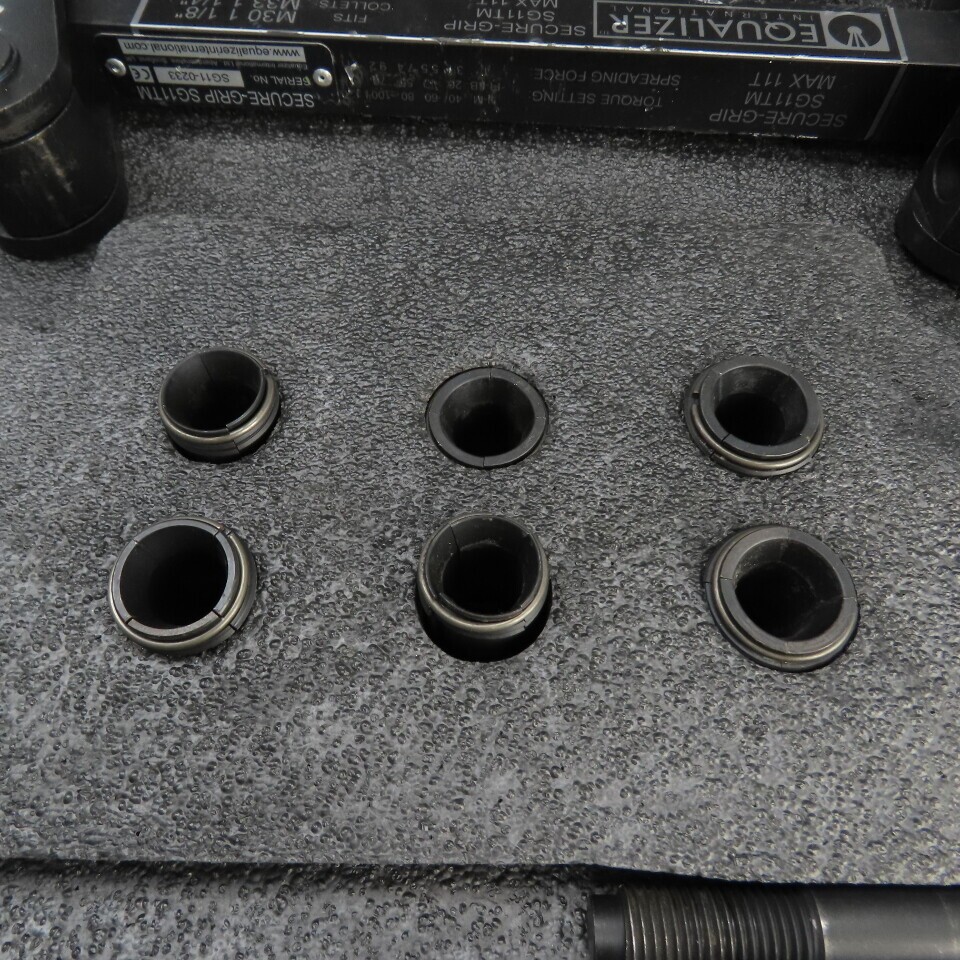 Enerpac Equalizer SG11TMSTD 11 Ton Mechanical Secure-Grip Flange Spreader Set