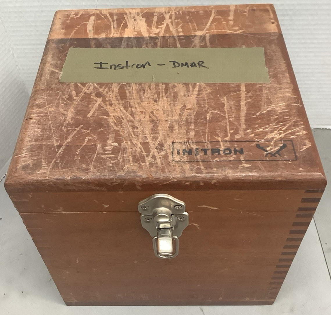 Instron 2512-303 A532-3 Reversible Load Cell 10,000LB (R93)