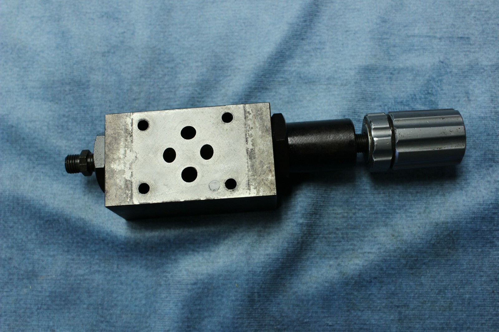 DAIKIN REDUCING VALVE MG-02P-03-30-T-08 (6 month warranty)