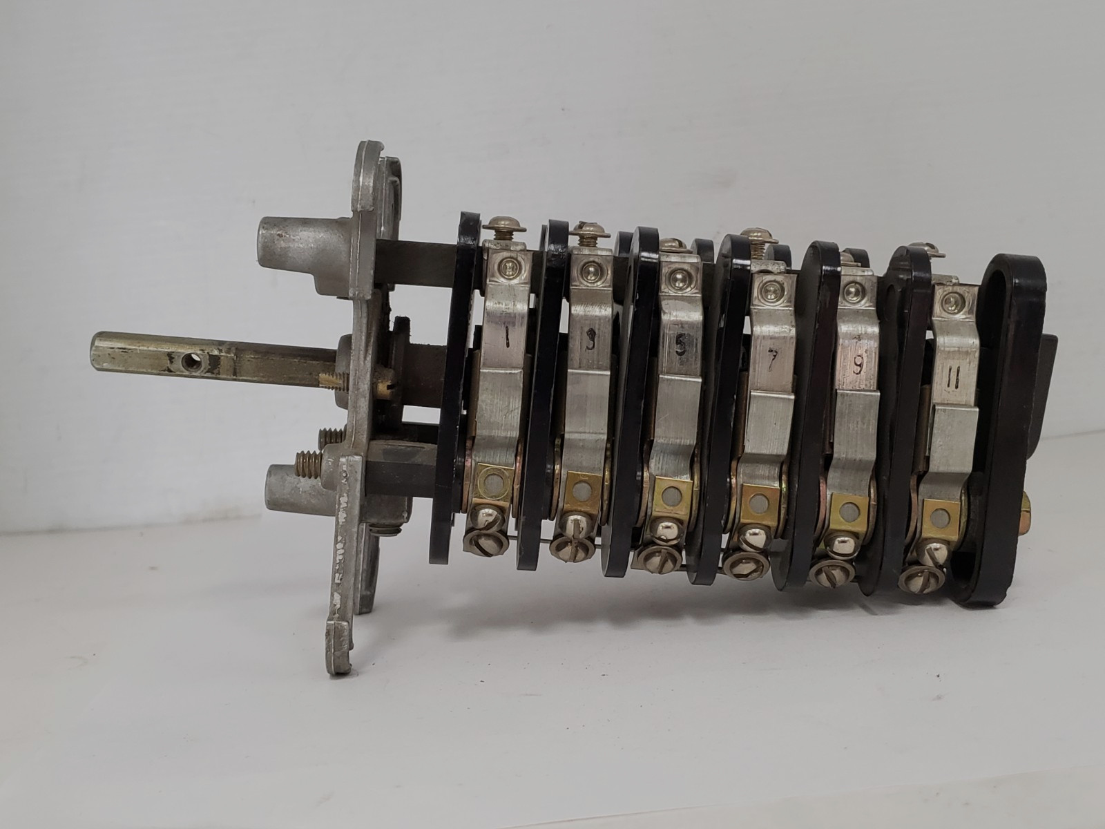 GENERAL ELECTRIC 16SB1CA7X2 ROTARY CAM SWITCH TYPE SB-1 3 POSITION