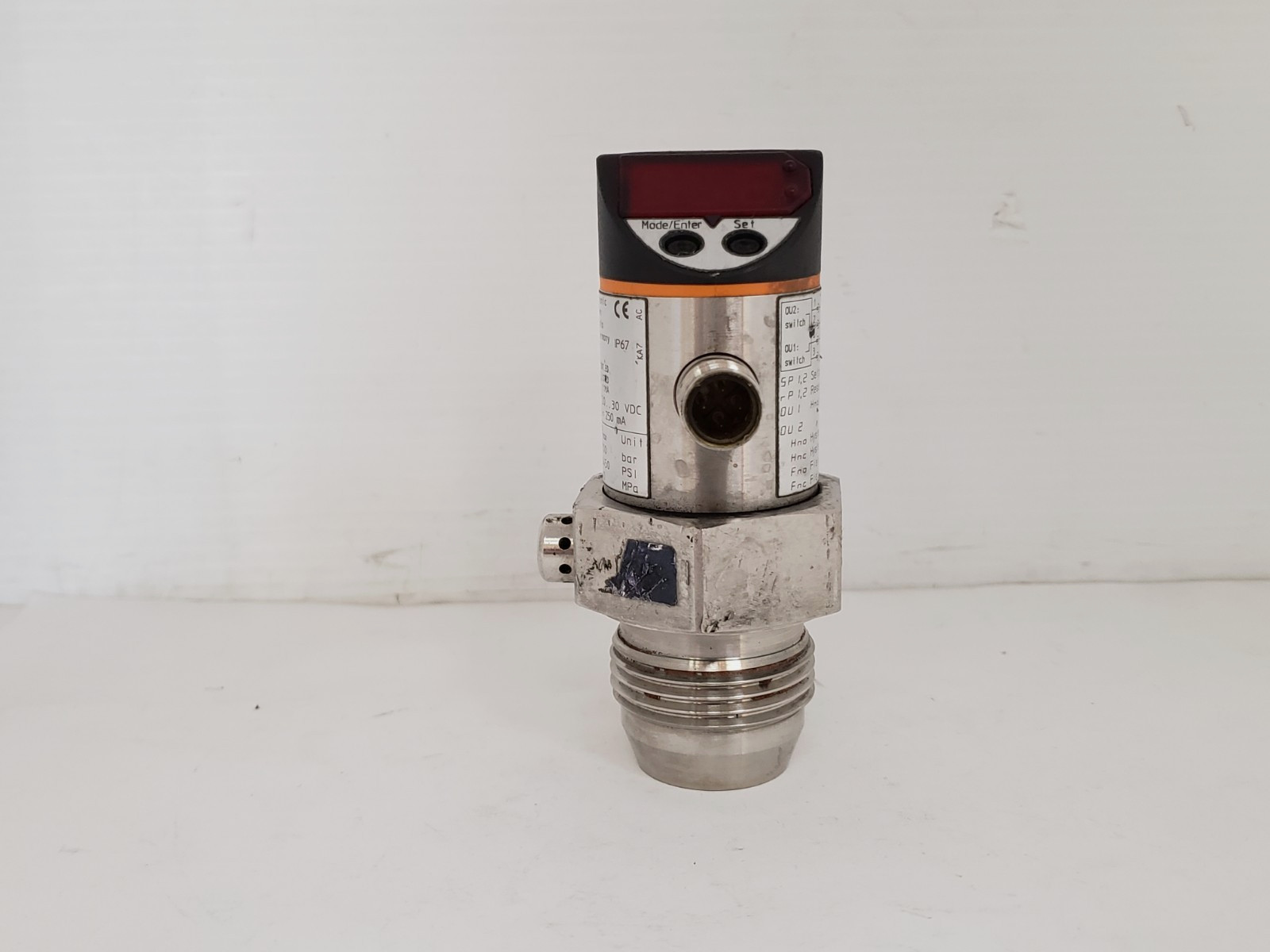 IFM ELECTRONIC PF2653 PRESSURE SWITCH -1-25 BAR -15-363 PSI 20-30 VDC PNP/NPN