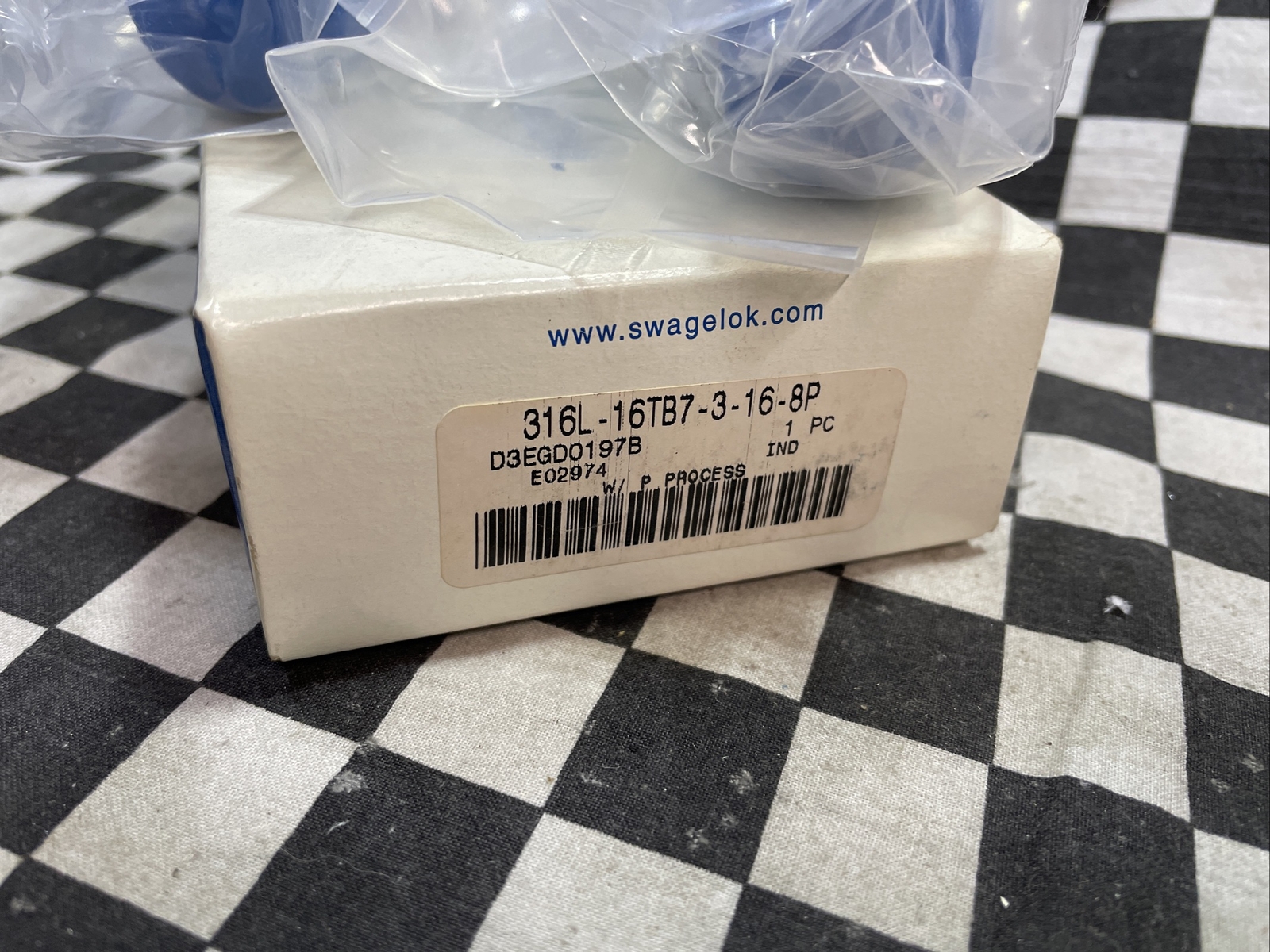 SWAGELOK TEE REDUCER UNION, 316L-16TB7-3-16-8P, 316L16TB73168P, LOT OF 2 #103M8