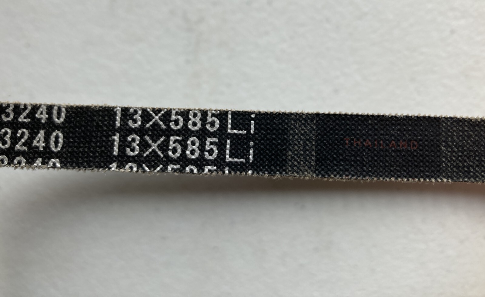 Bando Automotive Cogged V Belt 17250 25″ New Old Stock
