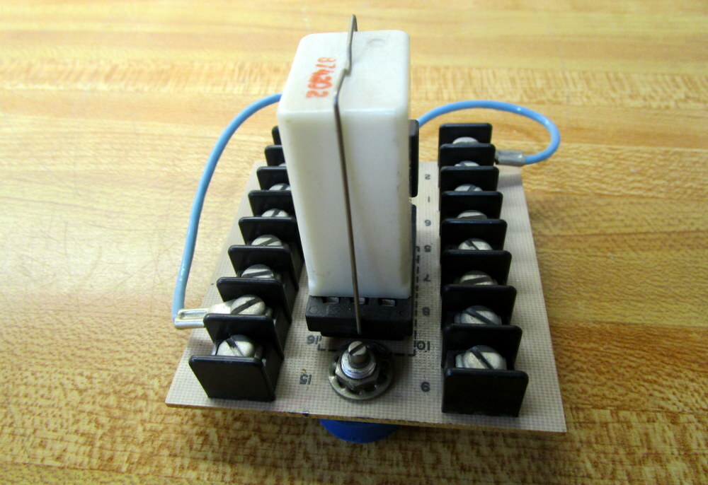 Potter & Brumfield 27E461 Relay Socket Board W/Relay