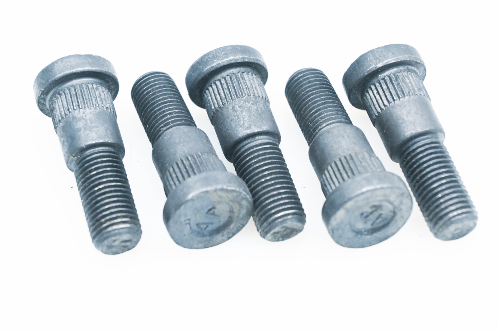 Niehoff ME004-15 Wheel Studs 1-1/2″ x 7/16″-20 Qty 5 NOS