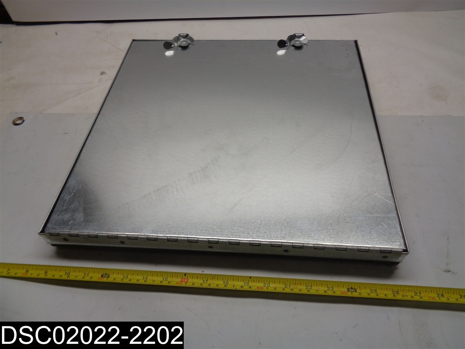 ADH24 Ruskin 002814103 18″ x 18″ Duct Access Double Cam Latch Door