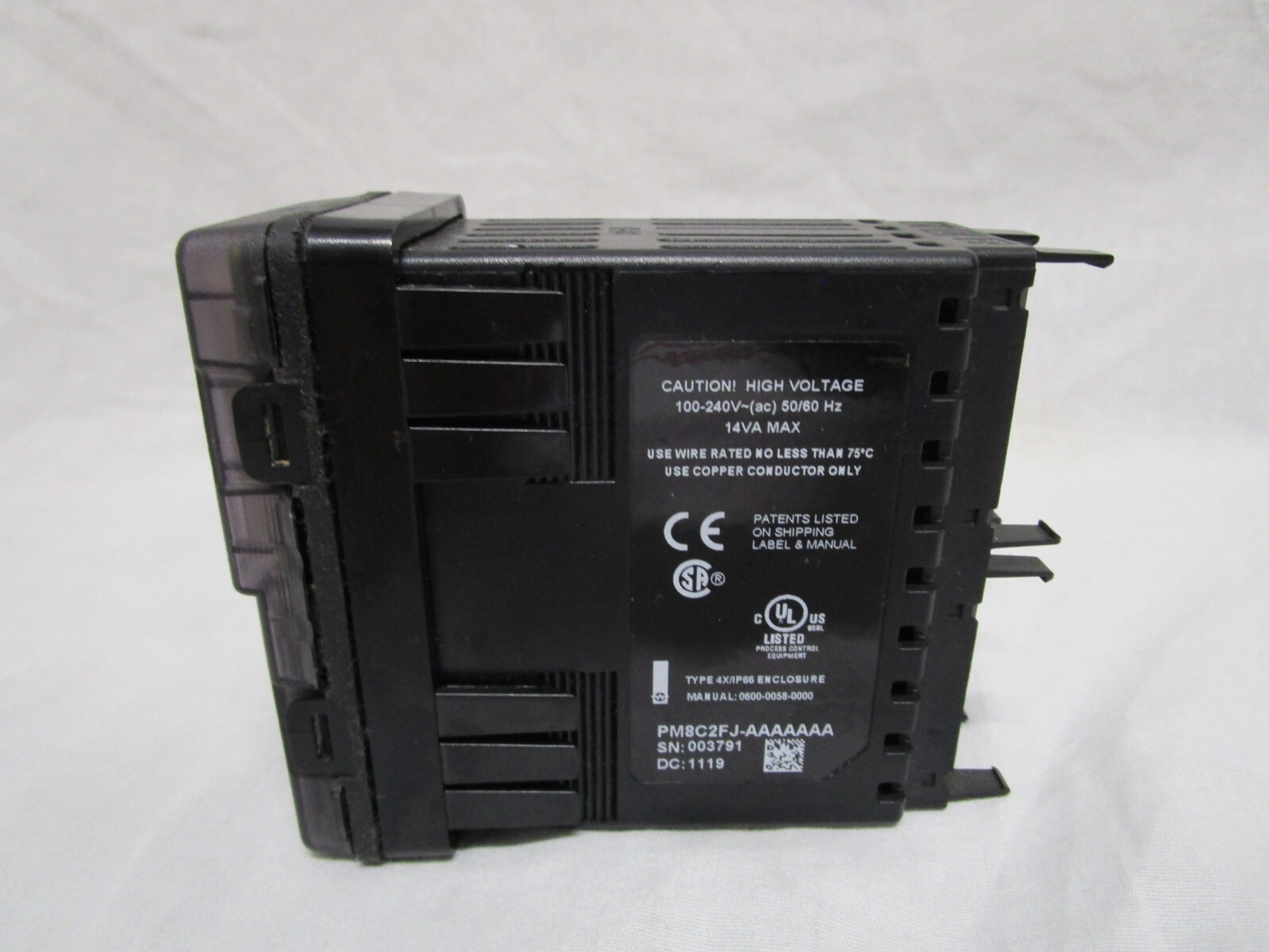 WATLOW PM8C2FJ-AAAAAAA INTEGRATED MULTI-FUNCTION CONTROLLER