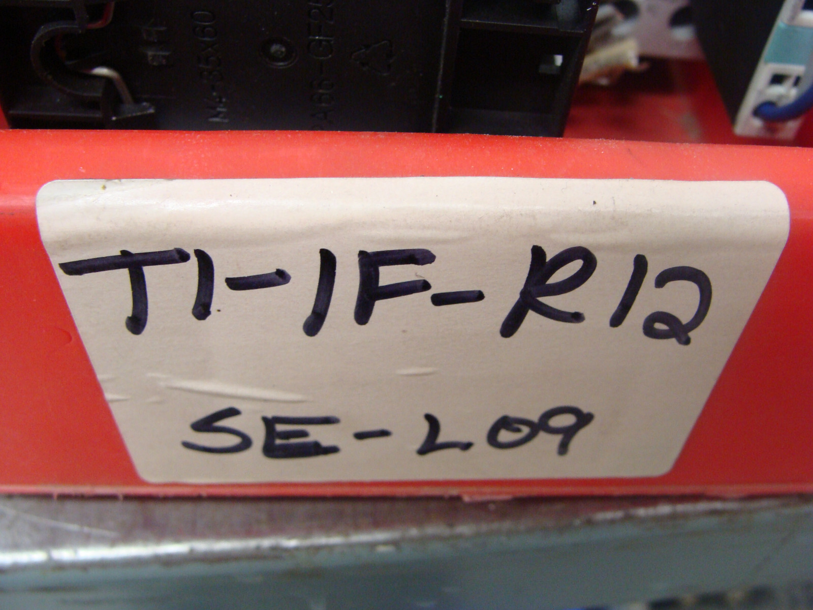 SIEMENS CONTACTOR 3RT1023-3A W/3RH1921-2CA10 AUX CONTACT & 3RT1926-1BC00