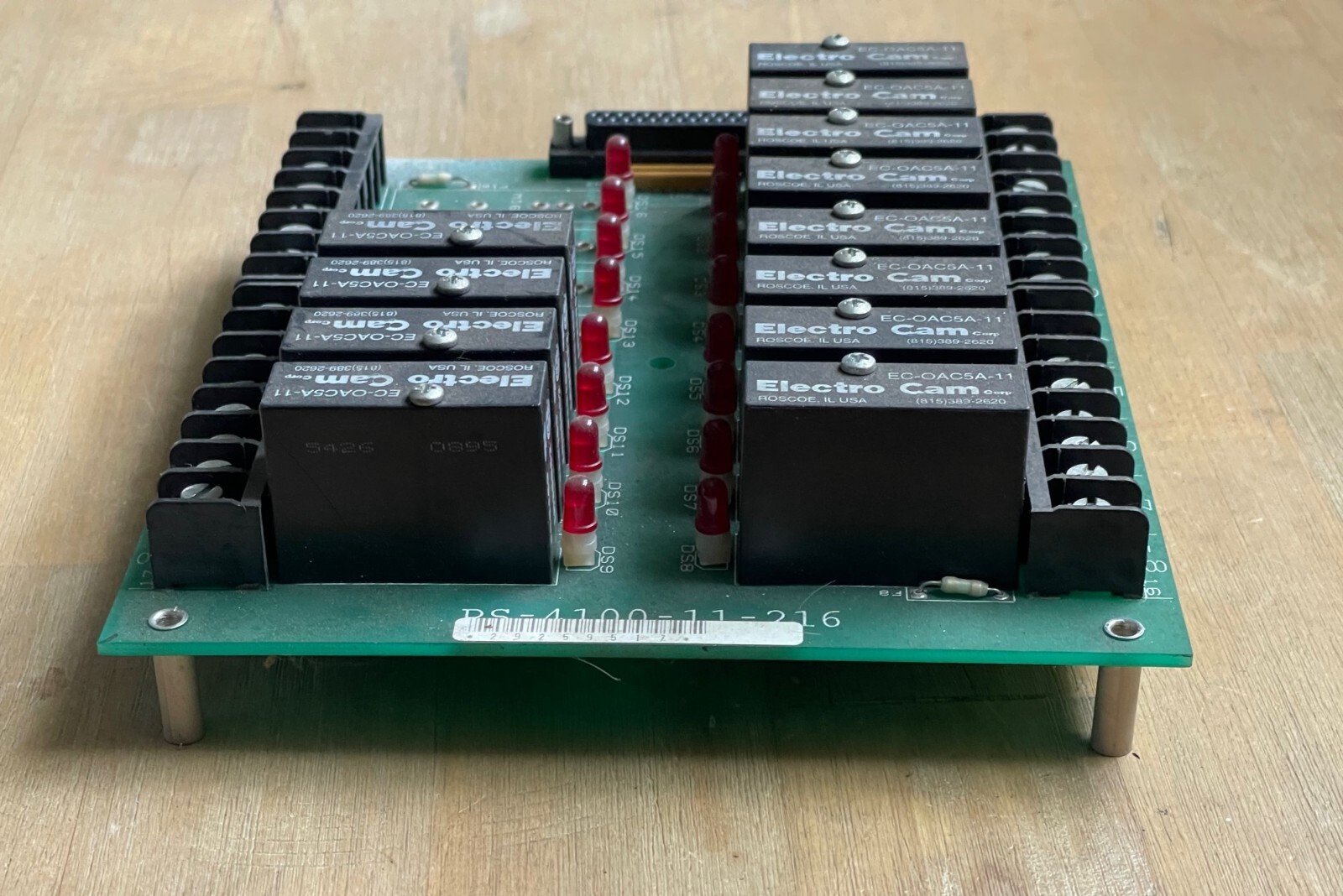 ELECTRO CAM PS-4100-11-216 OUTPUT BOARD WITH 12 EC-OAC5A-11 OUTPUT MODULES