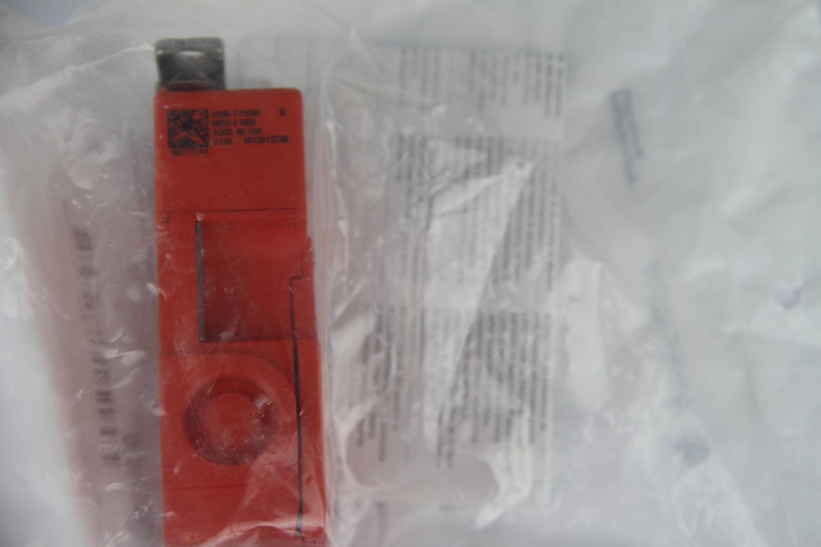 New Safety Switch for Allen-Bradley EN/IEC-60947-5-1 – US Stock