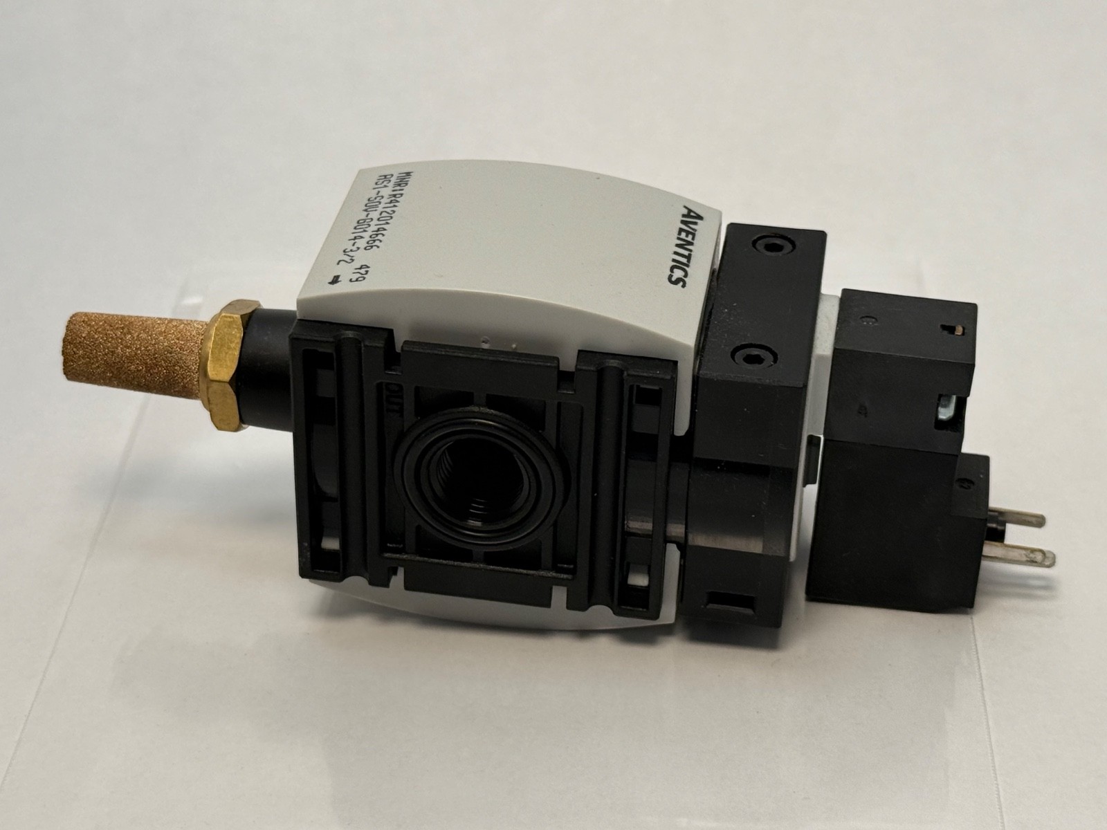 Aventics R412014666 Flow Control Valve AS1-SOV-G014-3/2