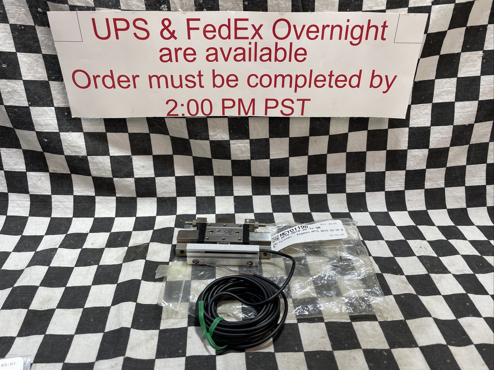 Koganei Slide Cylinder, APTS-SD10-20-TP-QR, APTSSD1020TPQR, SHIPSAMEDAY#131E25