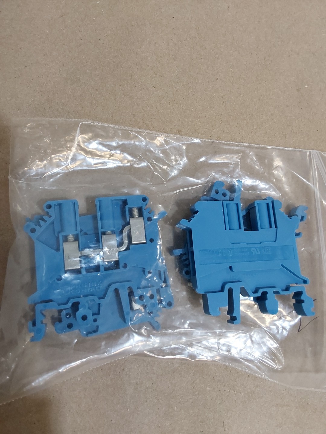 Phoenix Contact UK5-TWIN 1-Level Terminal Block 1923021 (Pack of 4)