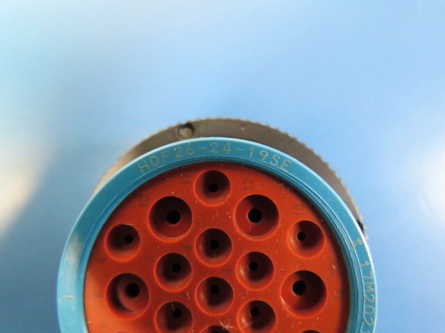 DEUTSCH HDP26-24-19SE Qty of 1 per Lot 19 Position Circular Connector Plug Hous
