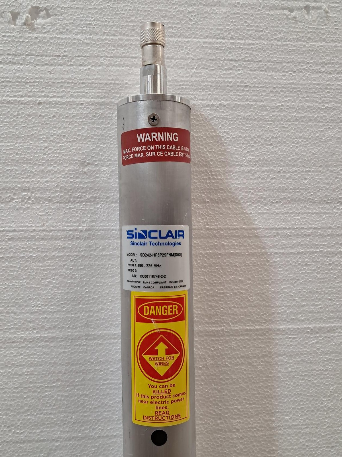 Sinclair SD242-HF3P2SFNM(D00I) Base Station Antenna Frequency 190-225 MHz