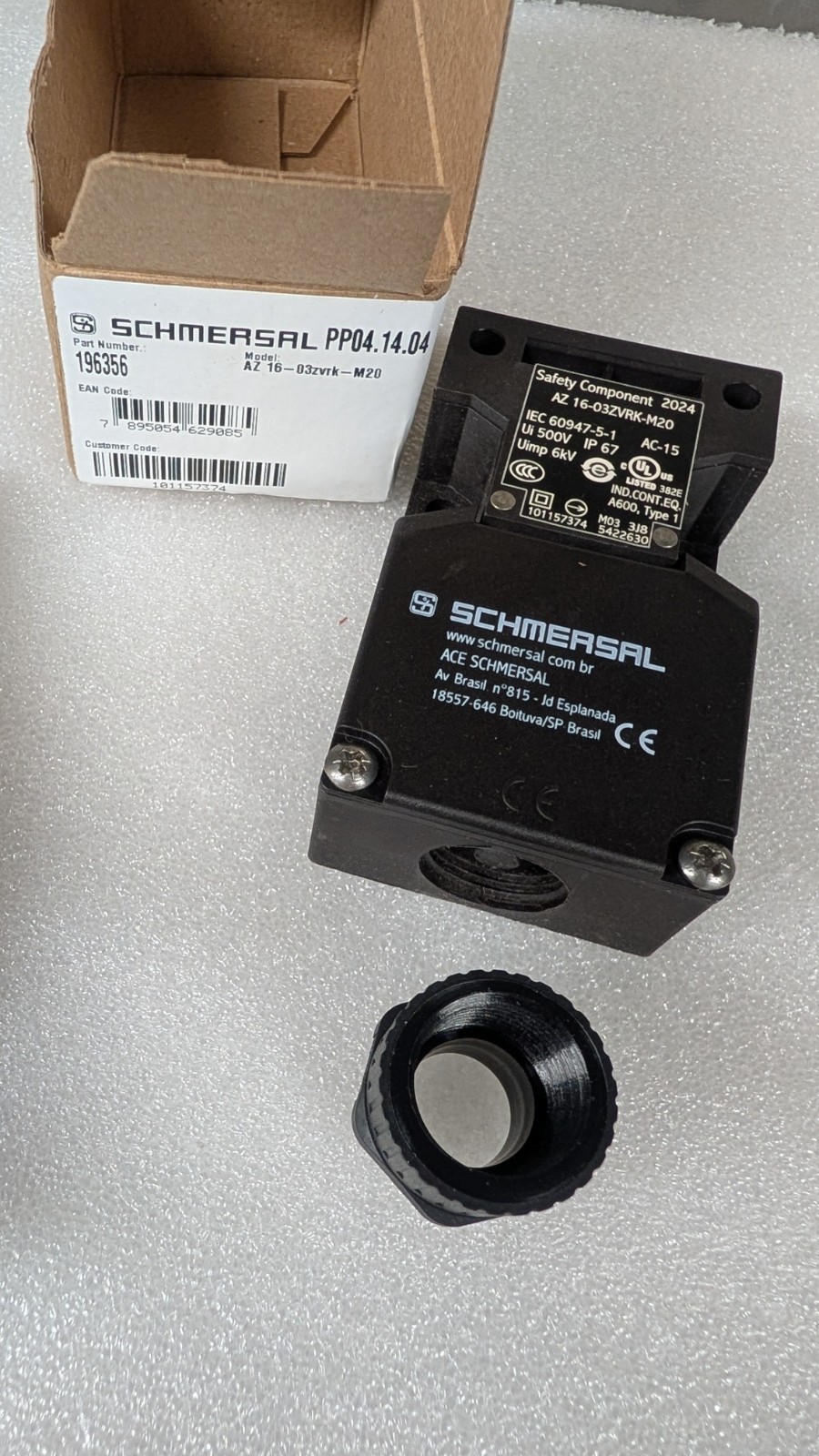 Schmersal Safety Interlock Switch AZ 16-03ZVRK-M20 / 196356 ITEM:101157374