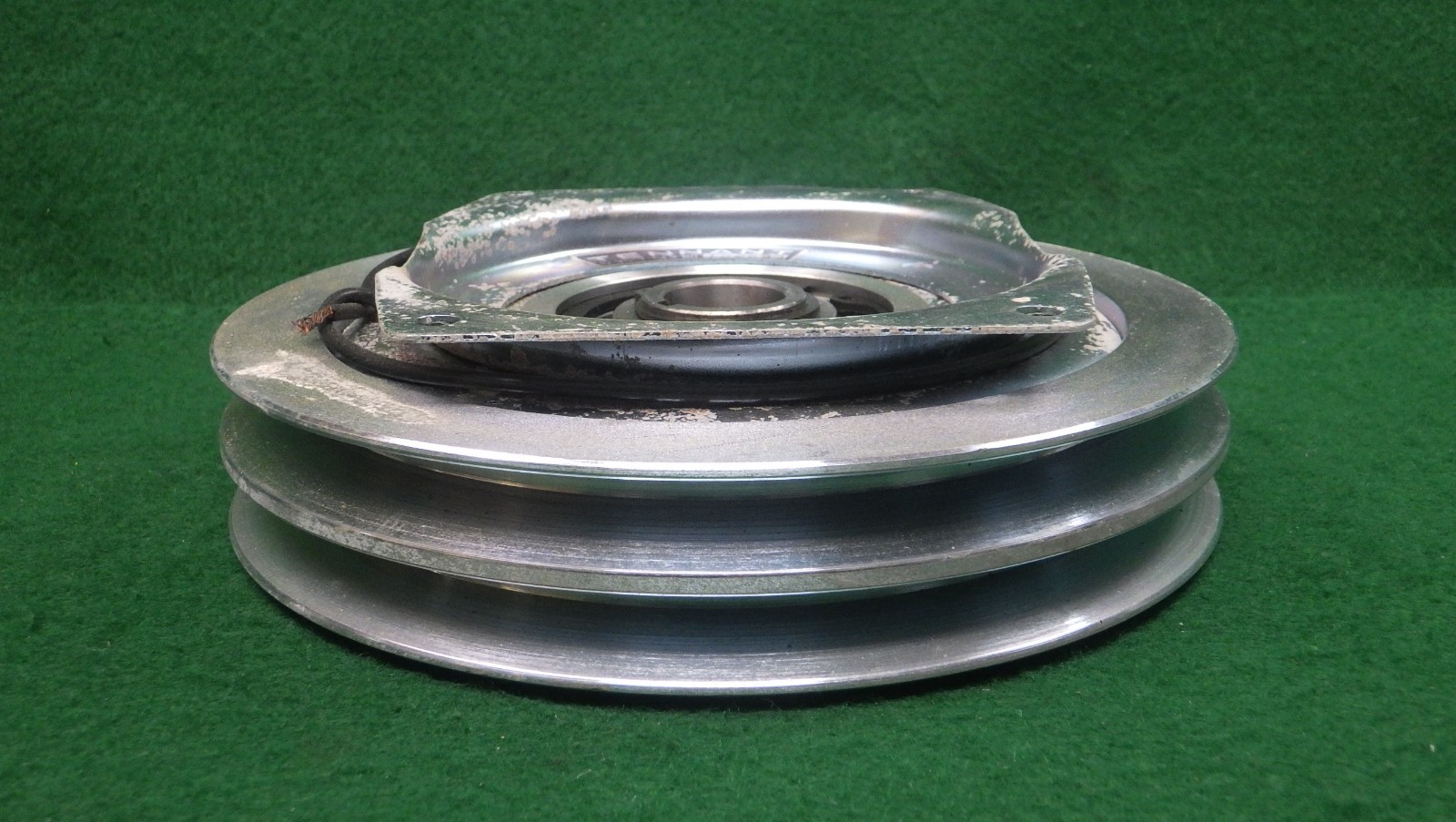 NOS Vintage Tennant 12V Electromagnetic Clutch Pulley 7″ Double-v Groove