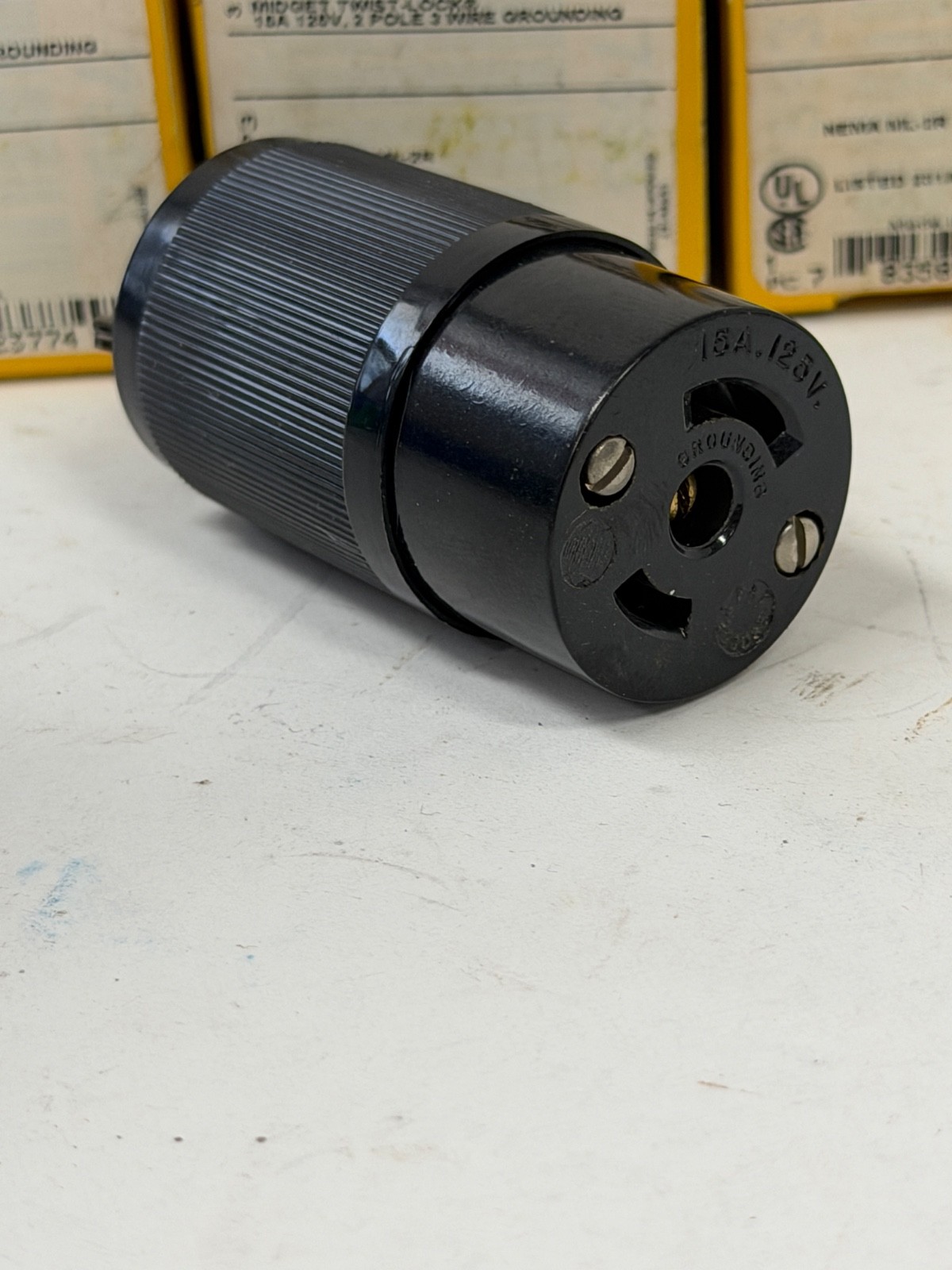 New Lot of 3 Hubbell HBL7593 Twist-Lock Black Connector 15A 125V NEMA ML-2R