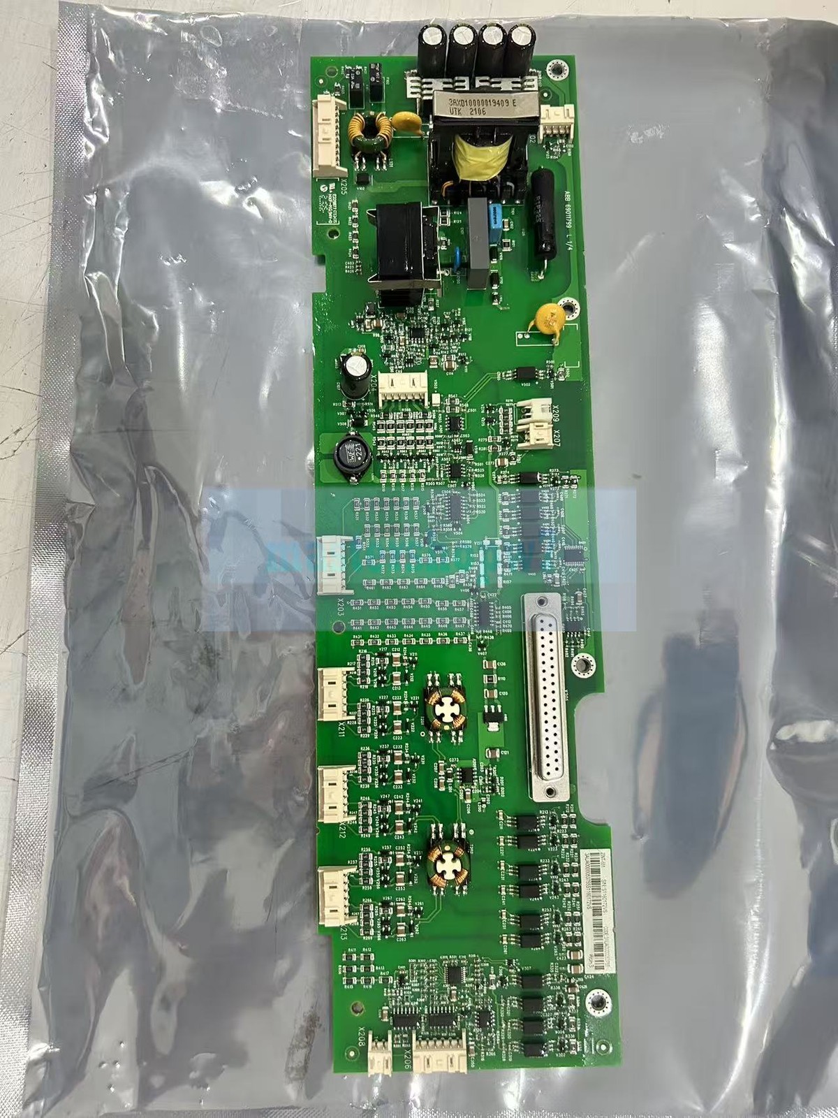 one Used ABB ACS880 ZINT-551 3AUA0000053755 37-45KW Drive Board