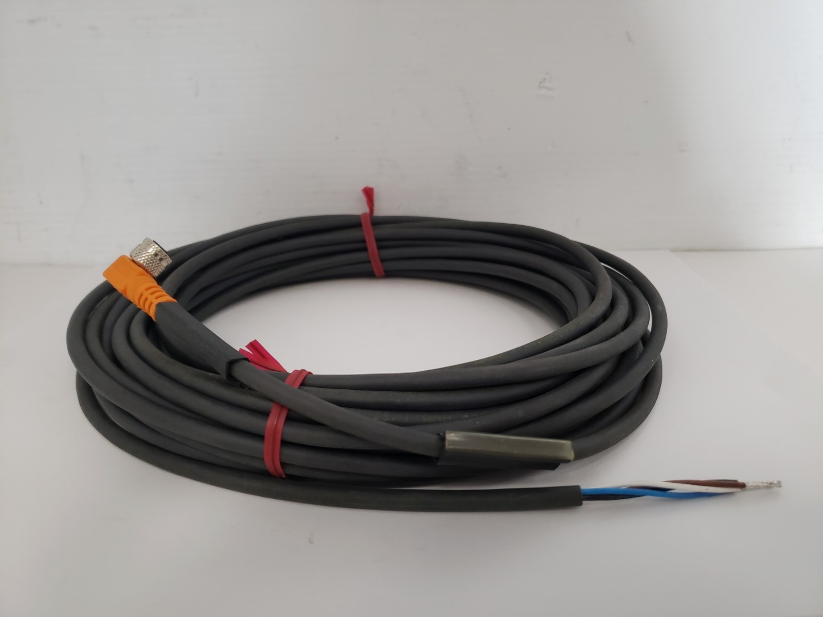 PUR E12683-V MOLDED CORDSET 4 POLE NNB