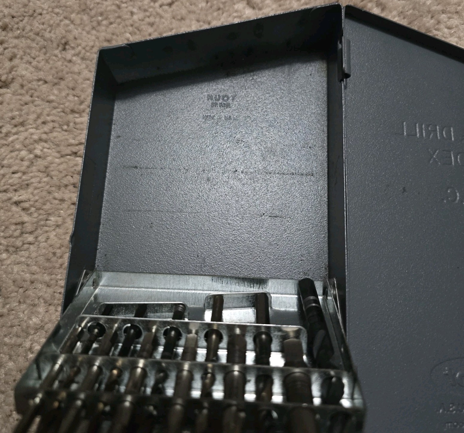 Huot 12600 Steel #6-32 to 1/2-13 UNC Tap Storage 4″ W x 7″ D x 1-1/4″ H