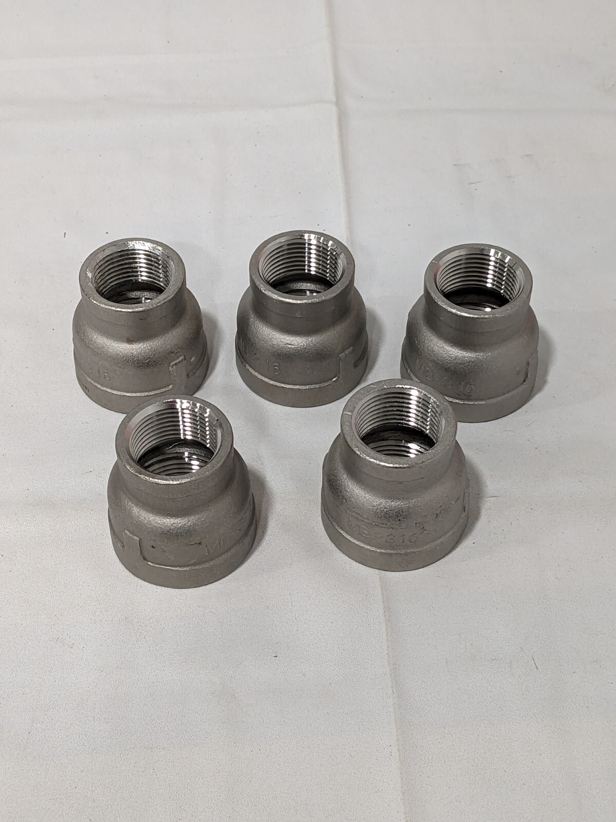 Pipe Reducer: 1 x 3/4″ Fitting, 316 Stainless Steel, FNPT x FNPT Qty 5 6RSB1*3/4