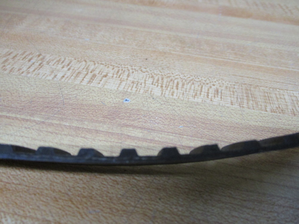 Dayco 300L075 Synchro Cog Timing Belt