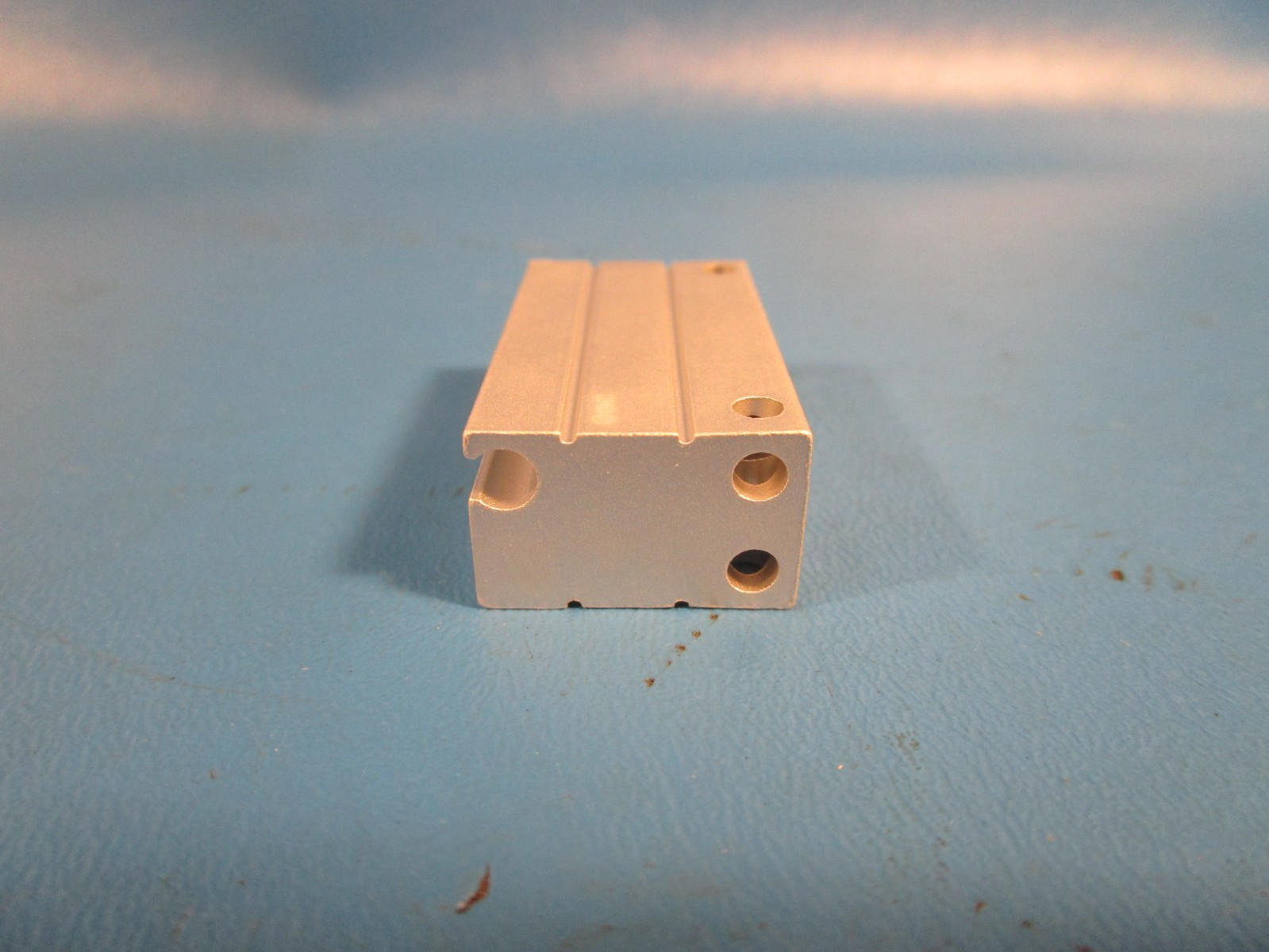 SMC CDUJB8-20DM, Compact Cylinder, 8mm Bore, 20mm Stroke, Double Acting