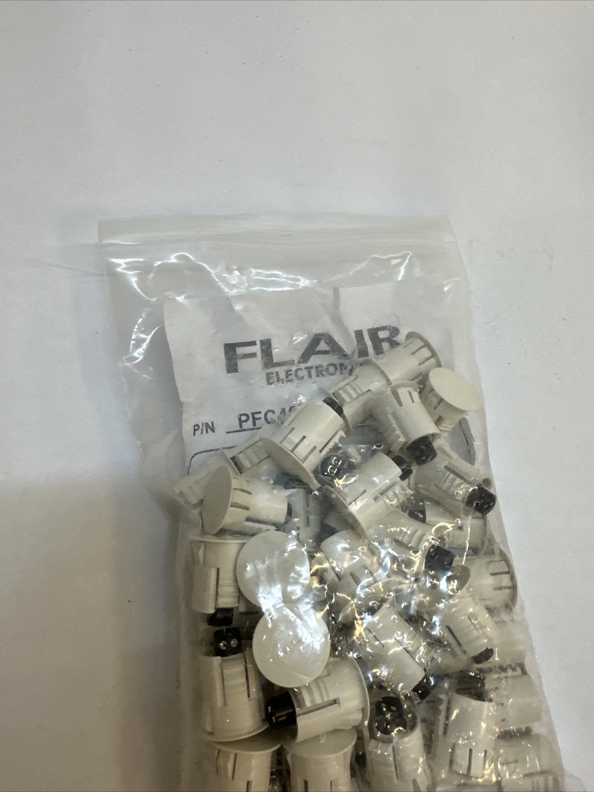 25 Pack Flair PFC40W 3/4″ Dia Steel Door Switch Closed Circuit w/Magnet Present