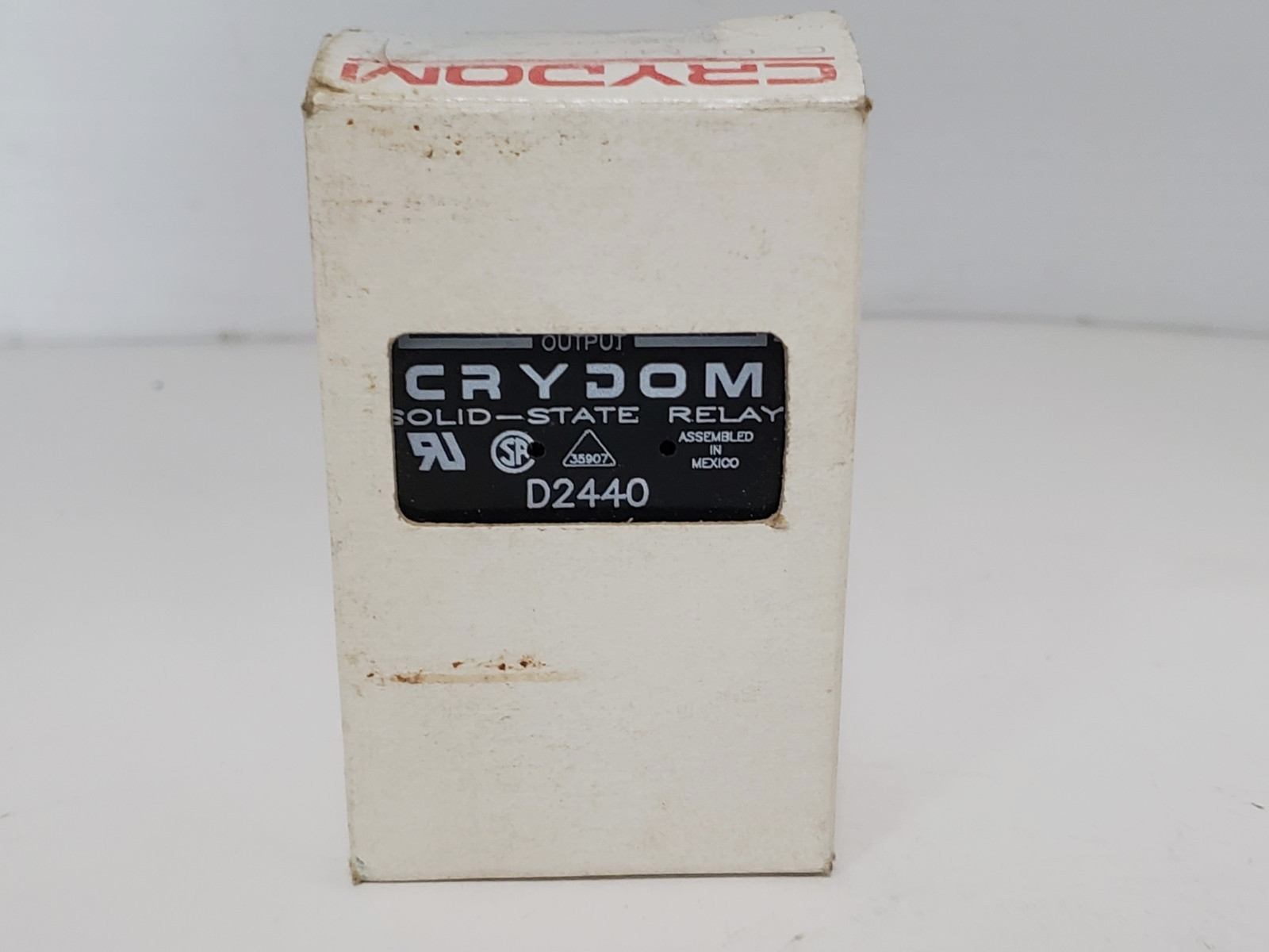 CRYDOM D2440 SOLID STATE RELAY 40A 240VAC 3-32V NIB