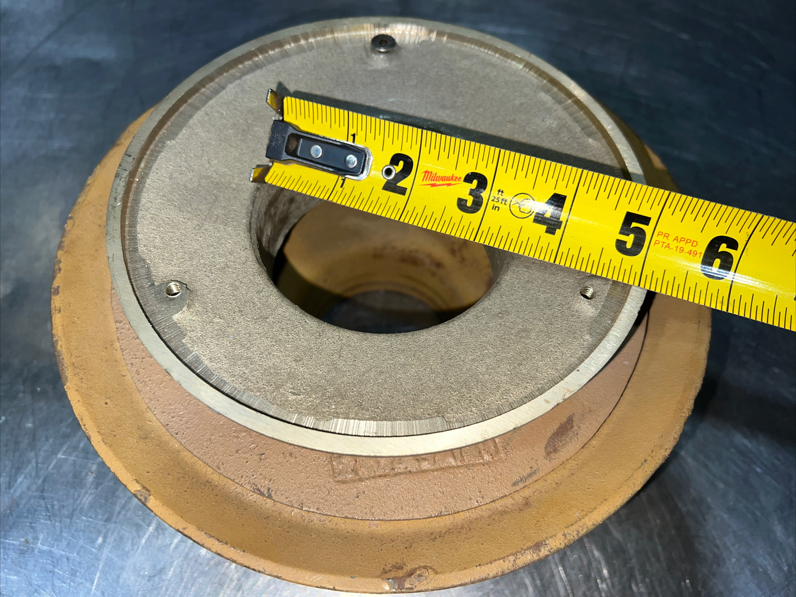 JAY R. SMITH MFG. CO Floor Drain Body 9213 Nos Surplus. ID 2