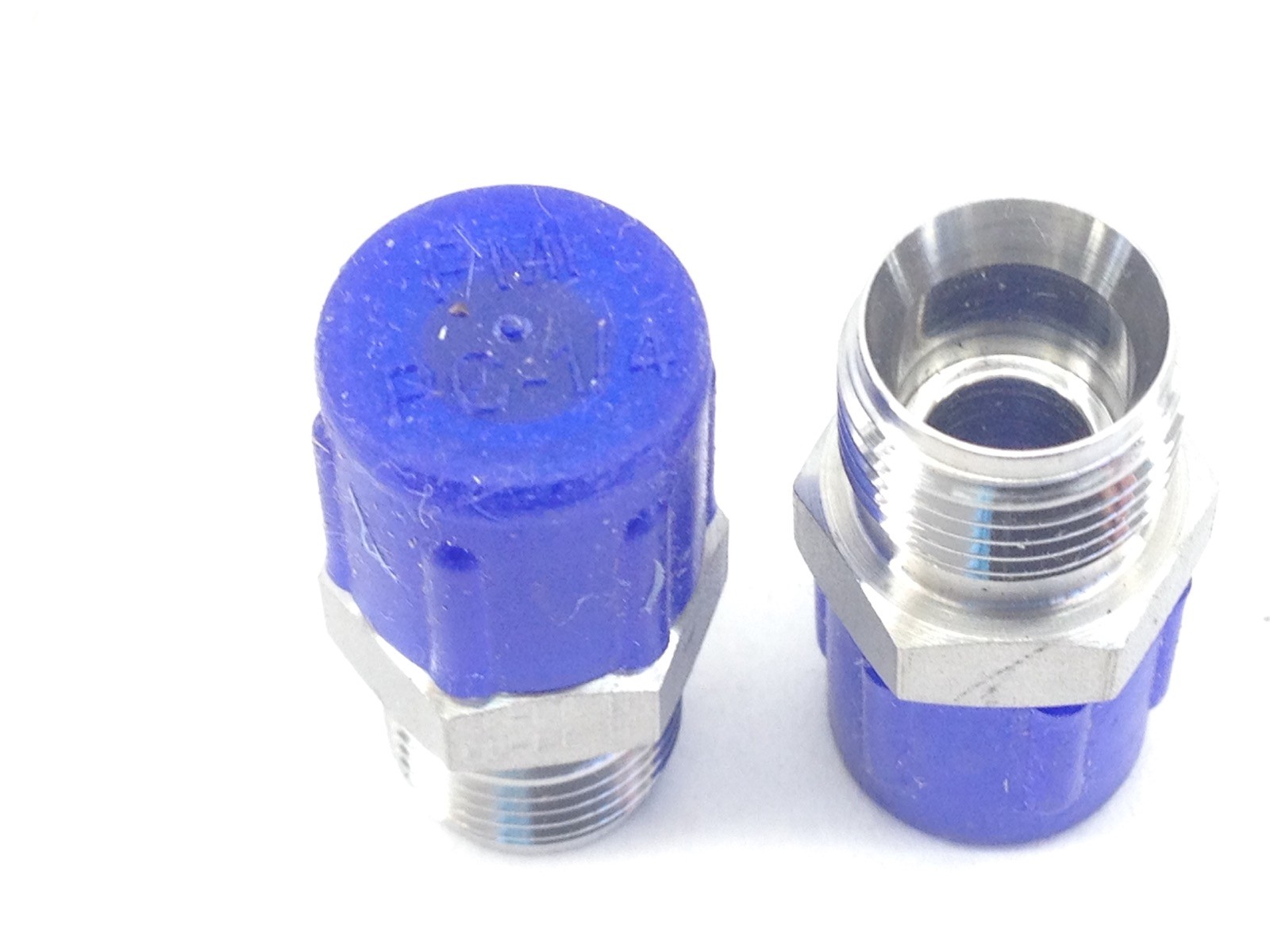 PARKER UHEU P316 SS 1/4” MNPT to #10 5/8” MNPT 20TPI to 18TPI 2-PK (A331)