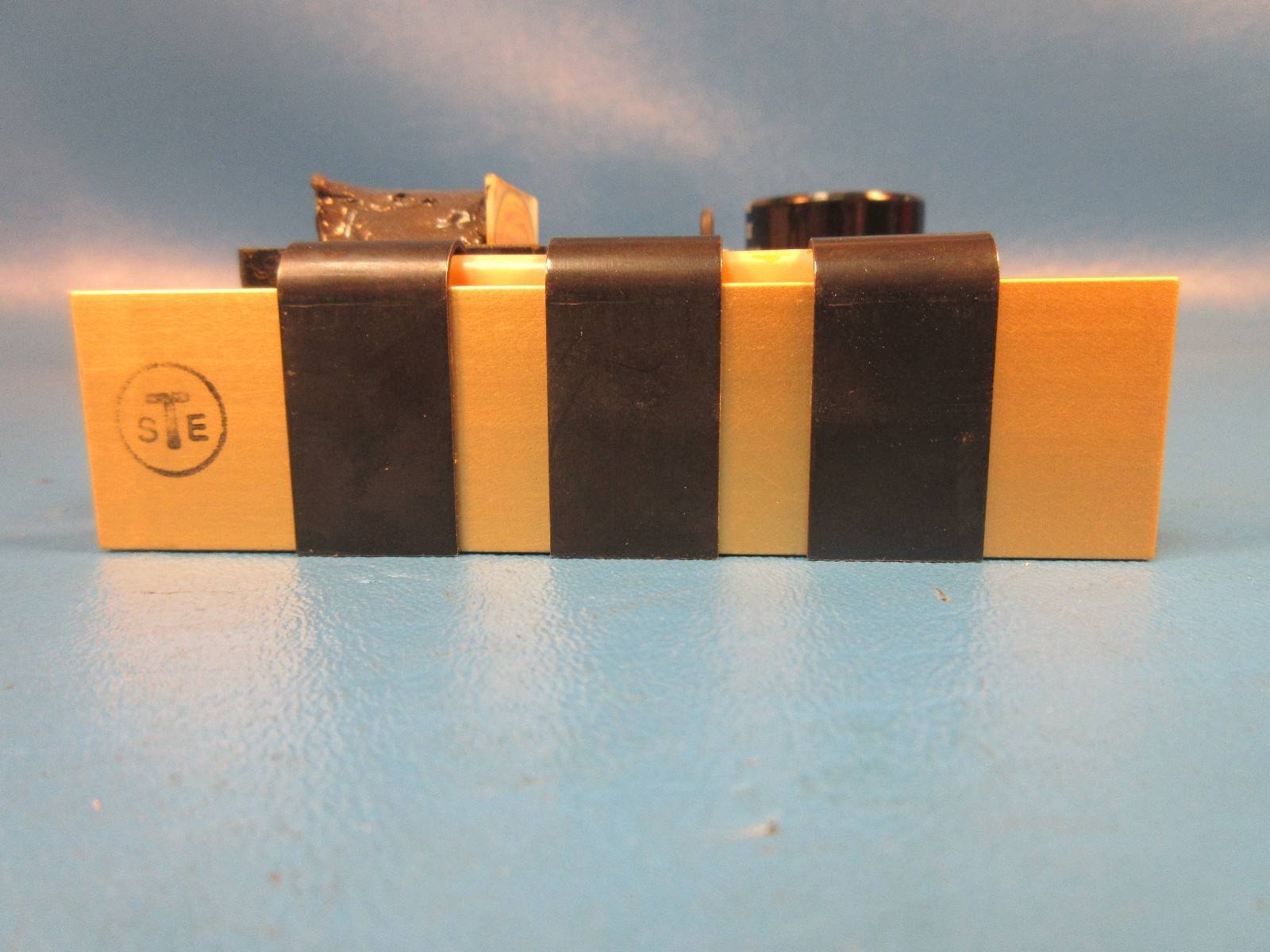 IMS, Intelligent Motion Systems ISP200H-4 Switching Power Supply