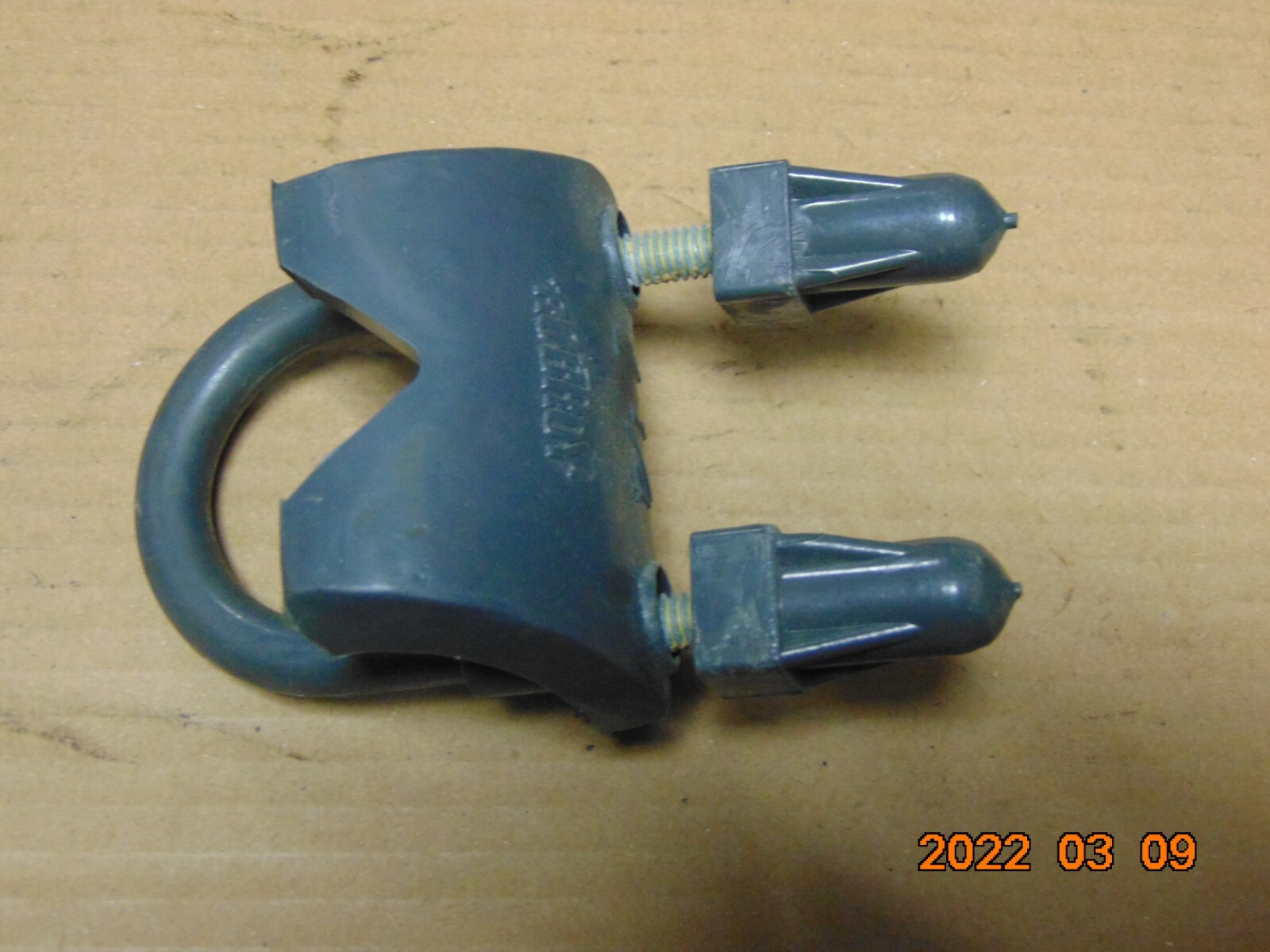 NEW ROBROY 1-1/4″ PVC COATED BEAM CLAMP – FREE SHIPPING