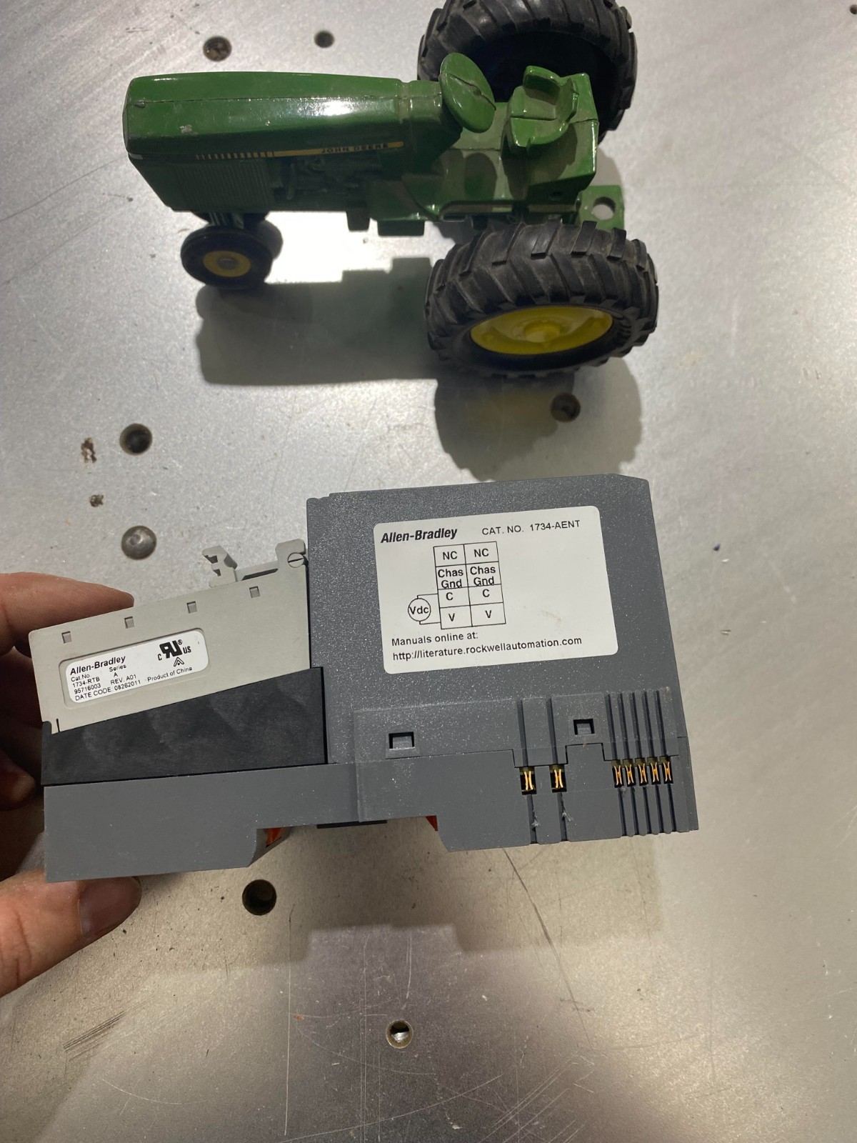 Allen Bradley 1734-AENT Series A Network Adapter