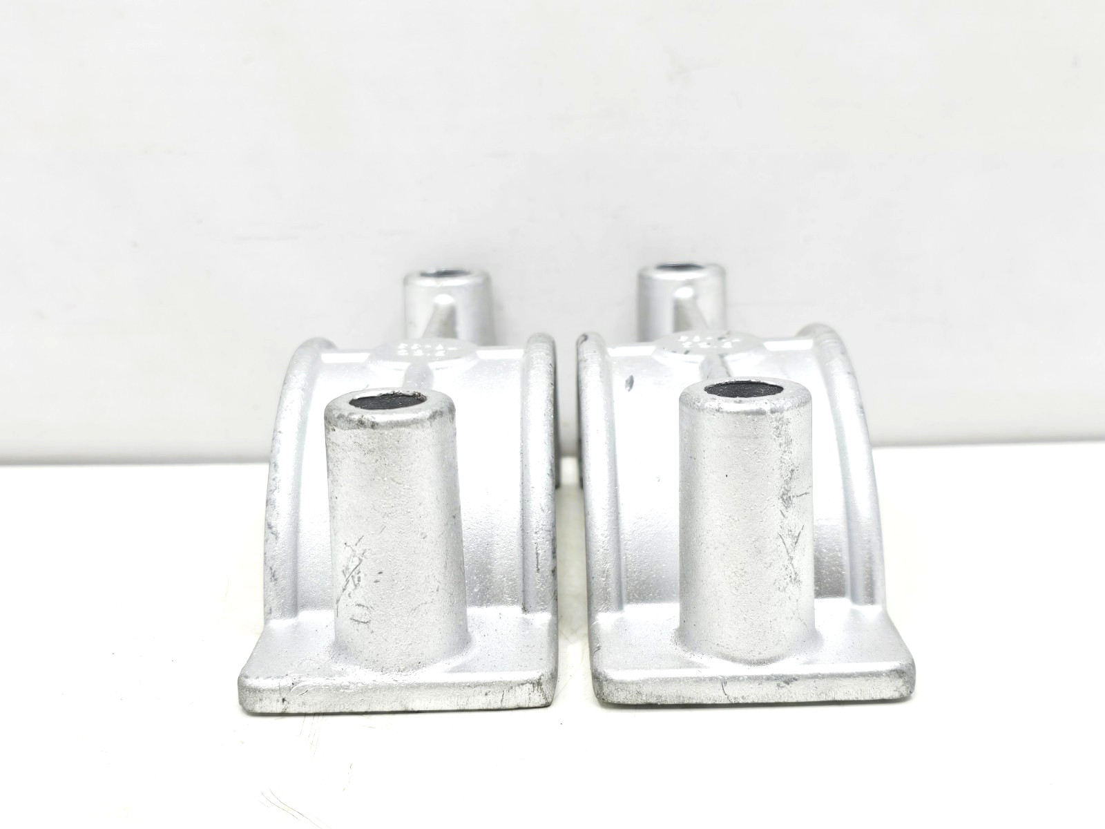 BICC 76-83 BICC ALUMINIUM TWO BOLT CLEATS ( ATC 76-83 )