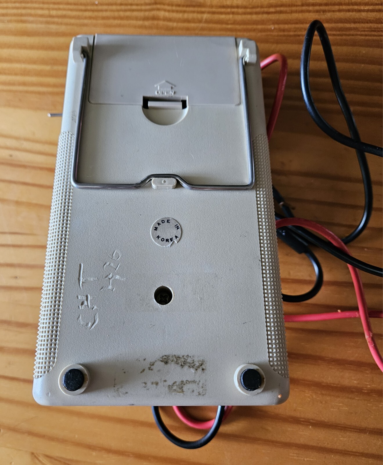 BK PRECISION 2805 DIGITAL MULTIMETER Tested Turns On VF9