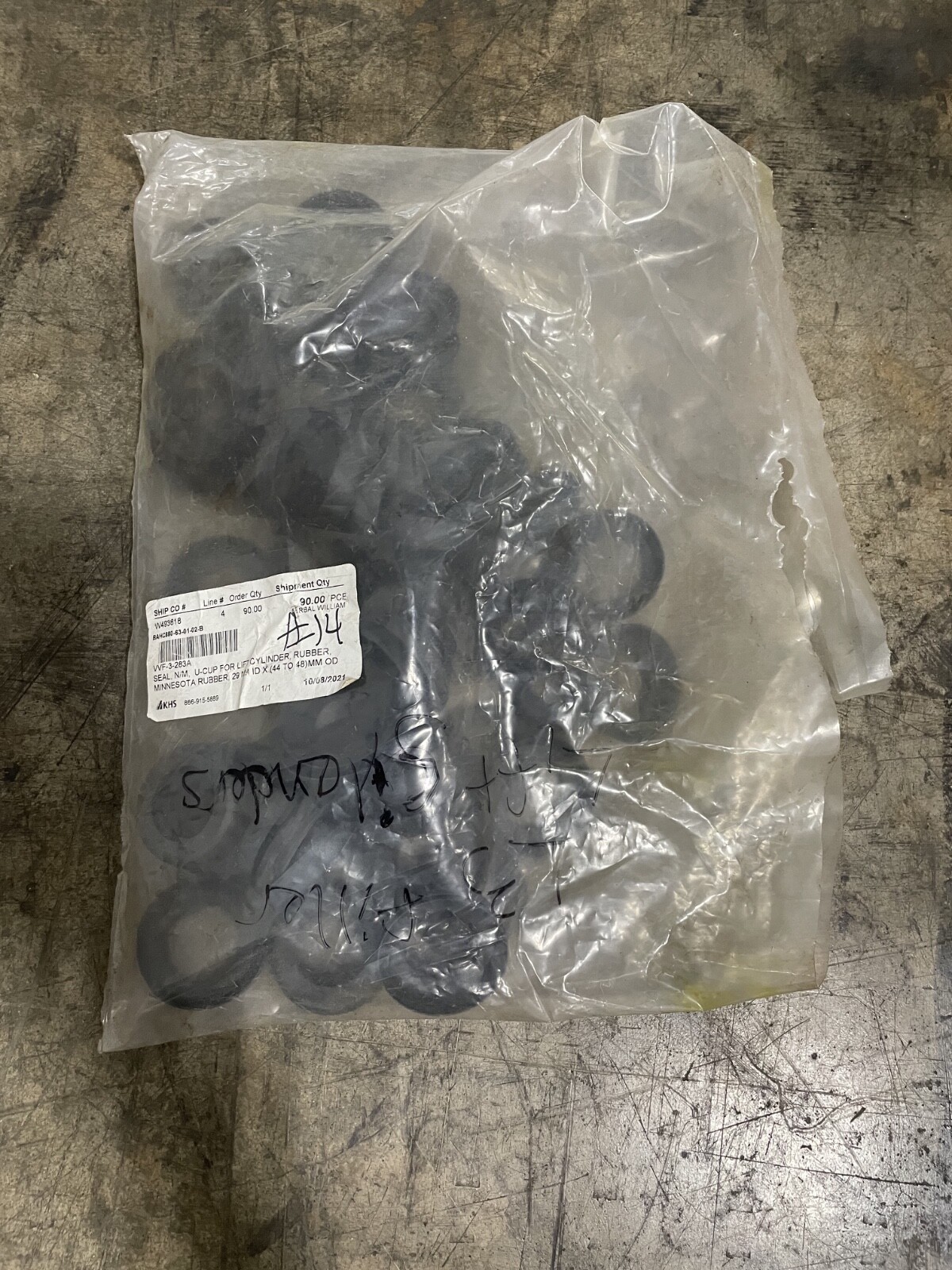 KHS/Salzgitter AG 29mm x 44-48mm N/M RUBBER SEAL, U-CUP FOR LIFT CYLINDER 71pk