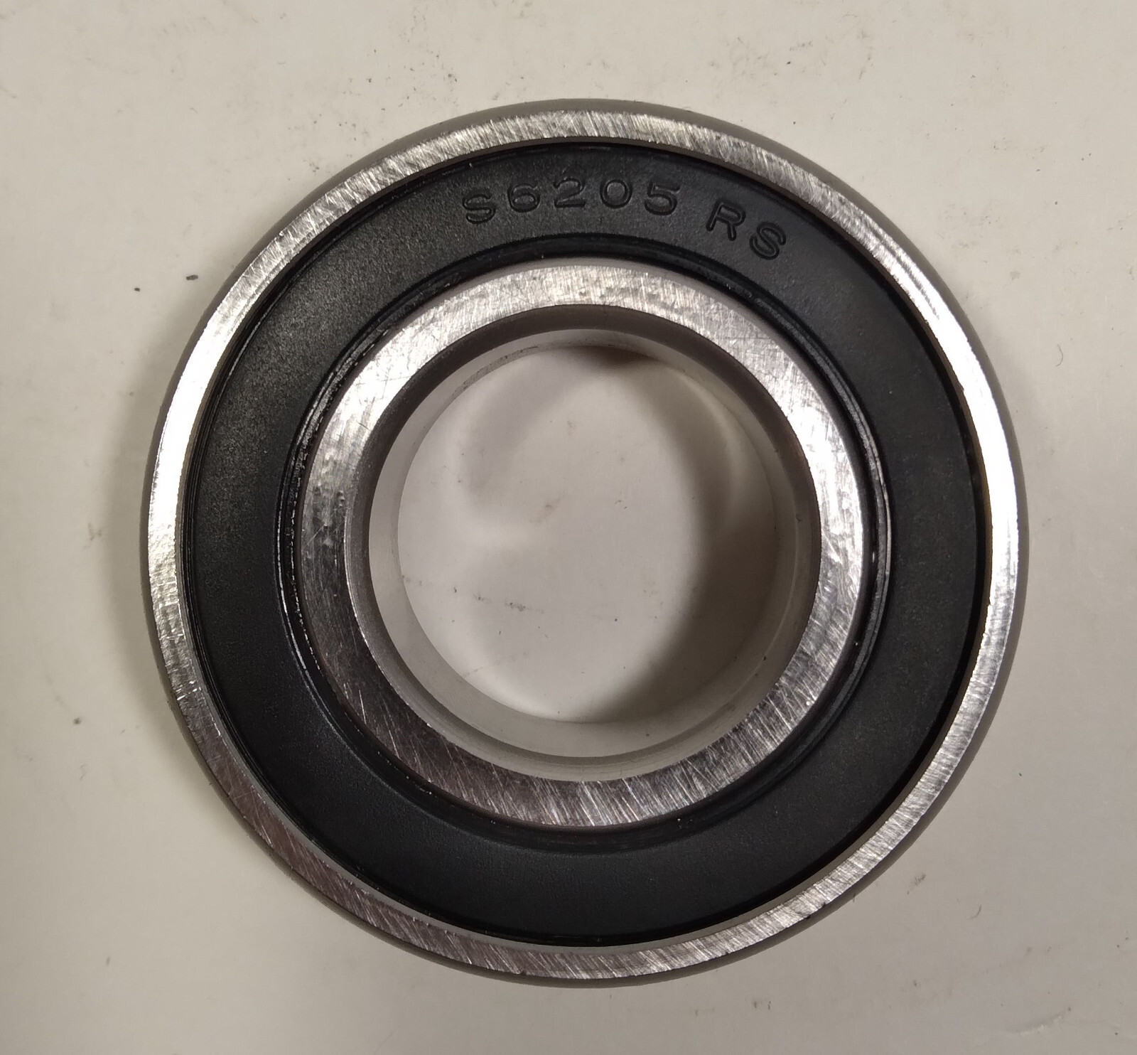 1 NEW UNBRANDED S6205 RS RADIAL BALL BEARINGS NNB ***MAKE OFFER***