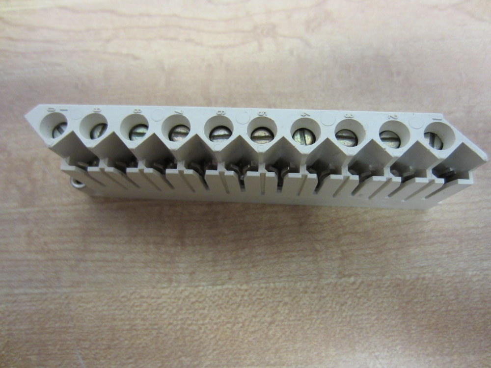 Schneider MA-8202-001 Terminal Block 10AMP 300V (Pack of 2)
