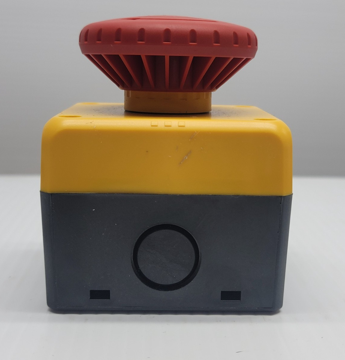 IDEC FB Control Box FB1W-XW1E BV522MR **Read Description**