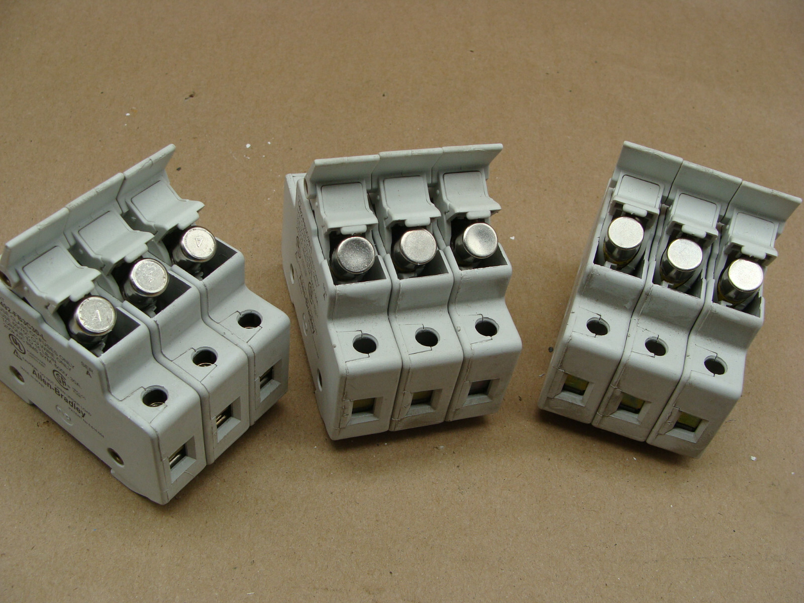 LOT OF 3 ALLEN BRADLEY FUSE HOLDERS 1492-FB3C30-L SER A W/FUSES FNQ-R-5