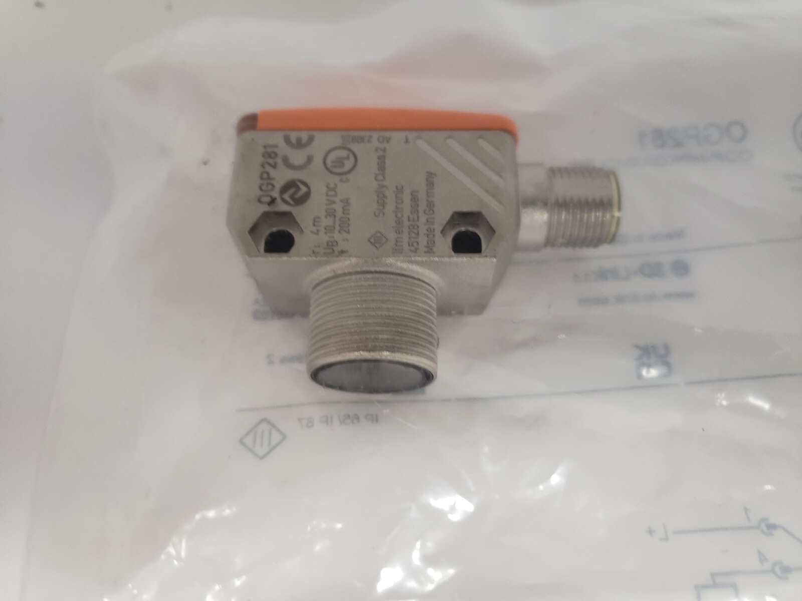 IFM ELECTRONIC OGP-HPKG/US/CUBE RETRO-REFLECTIVE SENSOR 10-30V DC (OGP281) NIB