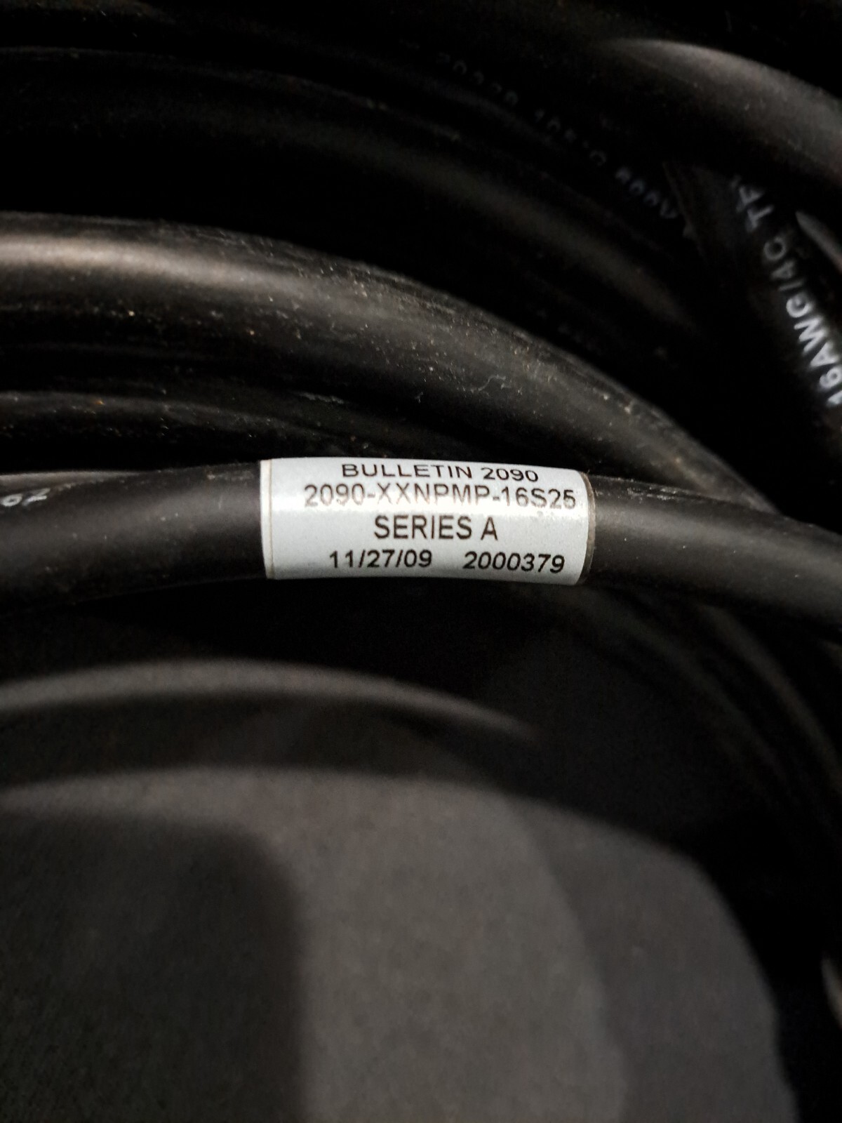 NEW ALLEN BRADLEY 2090-XXNPMP-16S25 CABLE NON-FLEXIBLE POWER 600 VOLT
