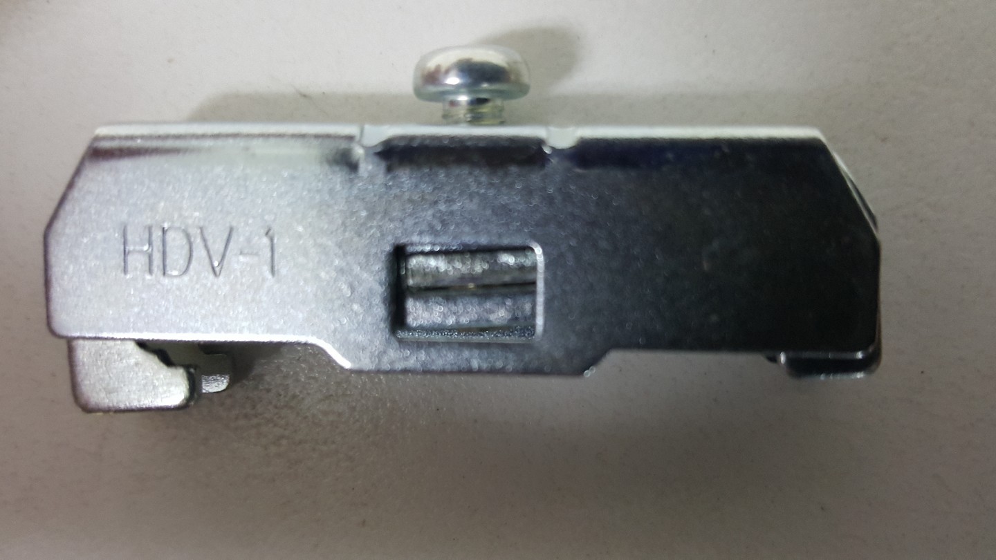 NEW Lot of 10 TOGI TOYOGIKEN HDV-1 – TERMINAL BLOCK STOPPERS
