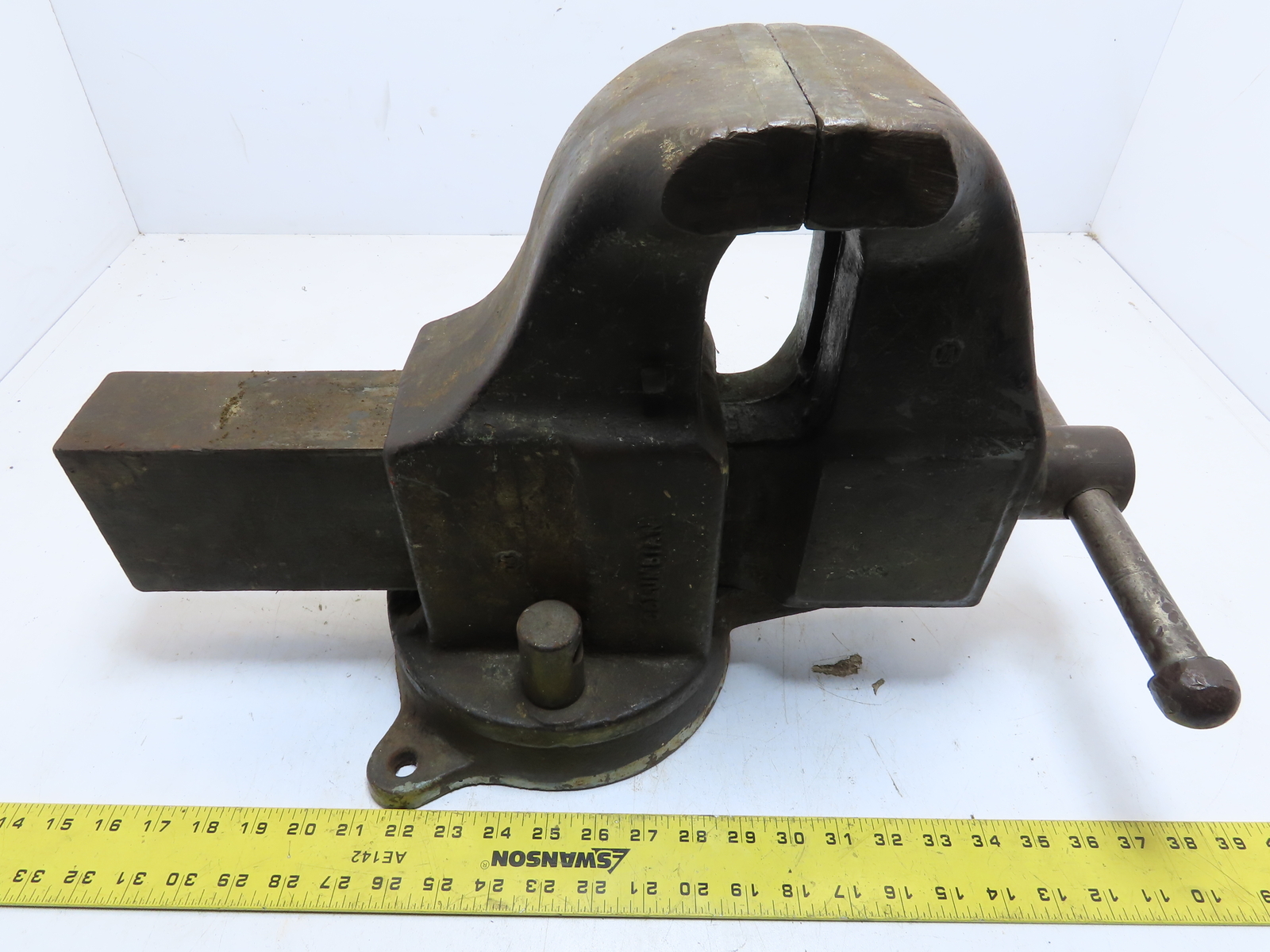 Columbian Vise & Mfg. Co. Cat No.205 Large 5″ Antique Bench Vise 88lbs
