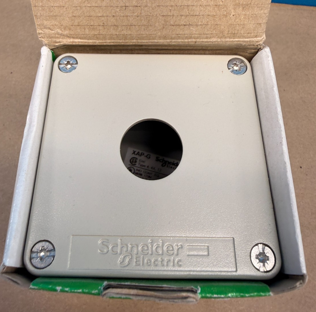 Schneider Electric XAPG19501 Harmony Control Station Enclosure Push Button Box